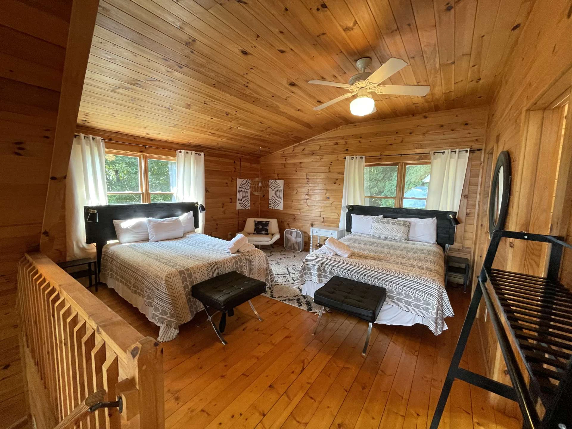 Image number 8 for the current listing